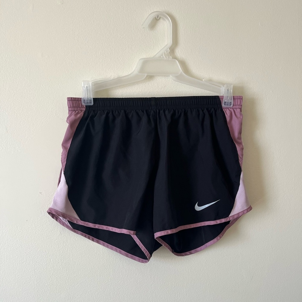 Nike Women’s Shorts Size Small